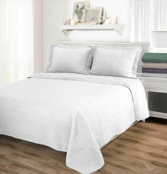 Corrington Fine Stitch Cotton Quilt Set -White
