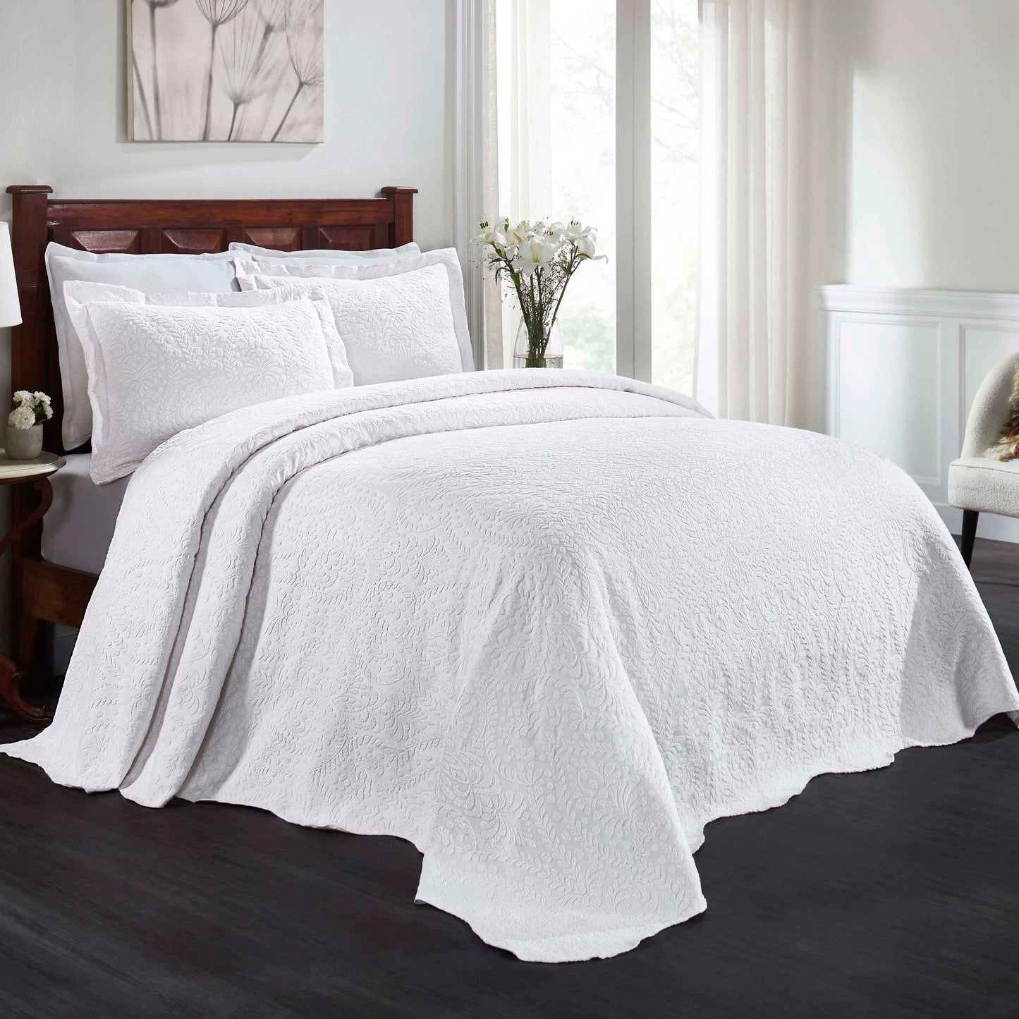 Aspen Cotton Blend Jacquard Floral Scalloped Edge Bedspread Set - White