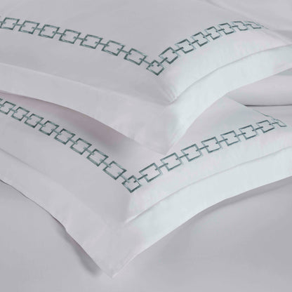 Chain Links Cotton Embroidered 3 Piece Duvet Cover Set - White