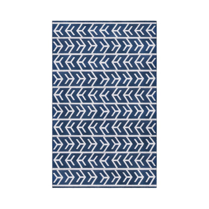 Superior Contemporary Geometric Arrow Pattern Indoor/ Outdoor Area Rug - Blue