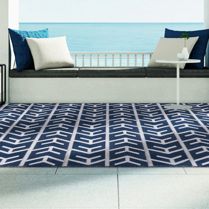 Superior Contemporary Geometric Arrow Pattern Indoor/ Outdoor Area Rug - Blue