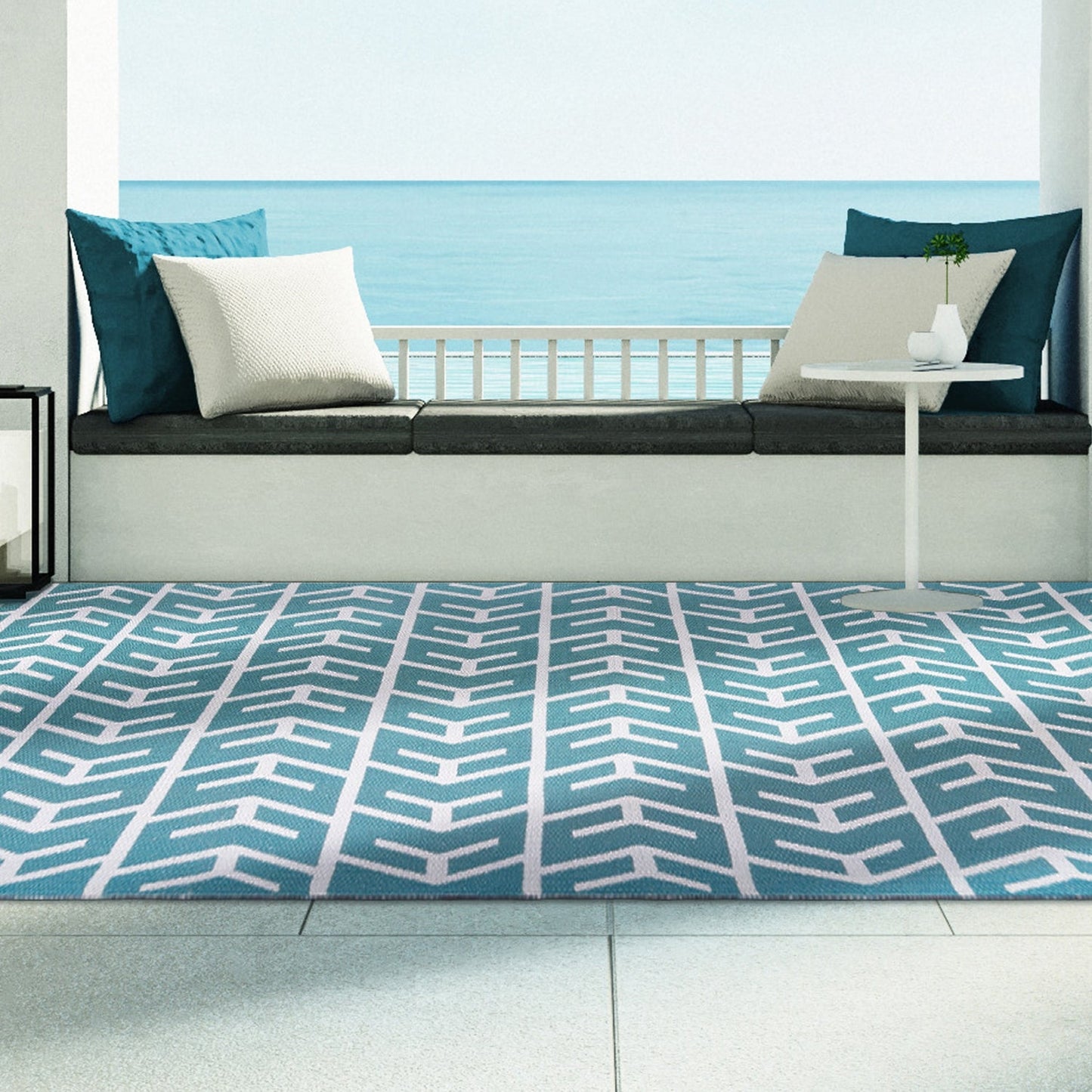Superior Contemporary Geometric Arrow Pattern Indoor/ Outdoor Area Rug - Teal