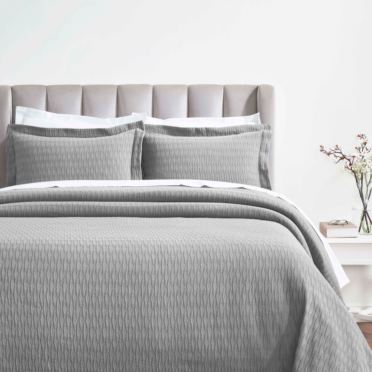 Superior Calvert Cotton Matelasse Weave Diamond Lattice Bedspread Set