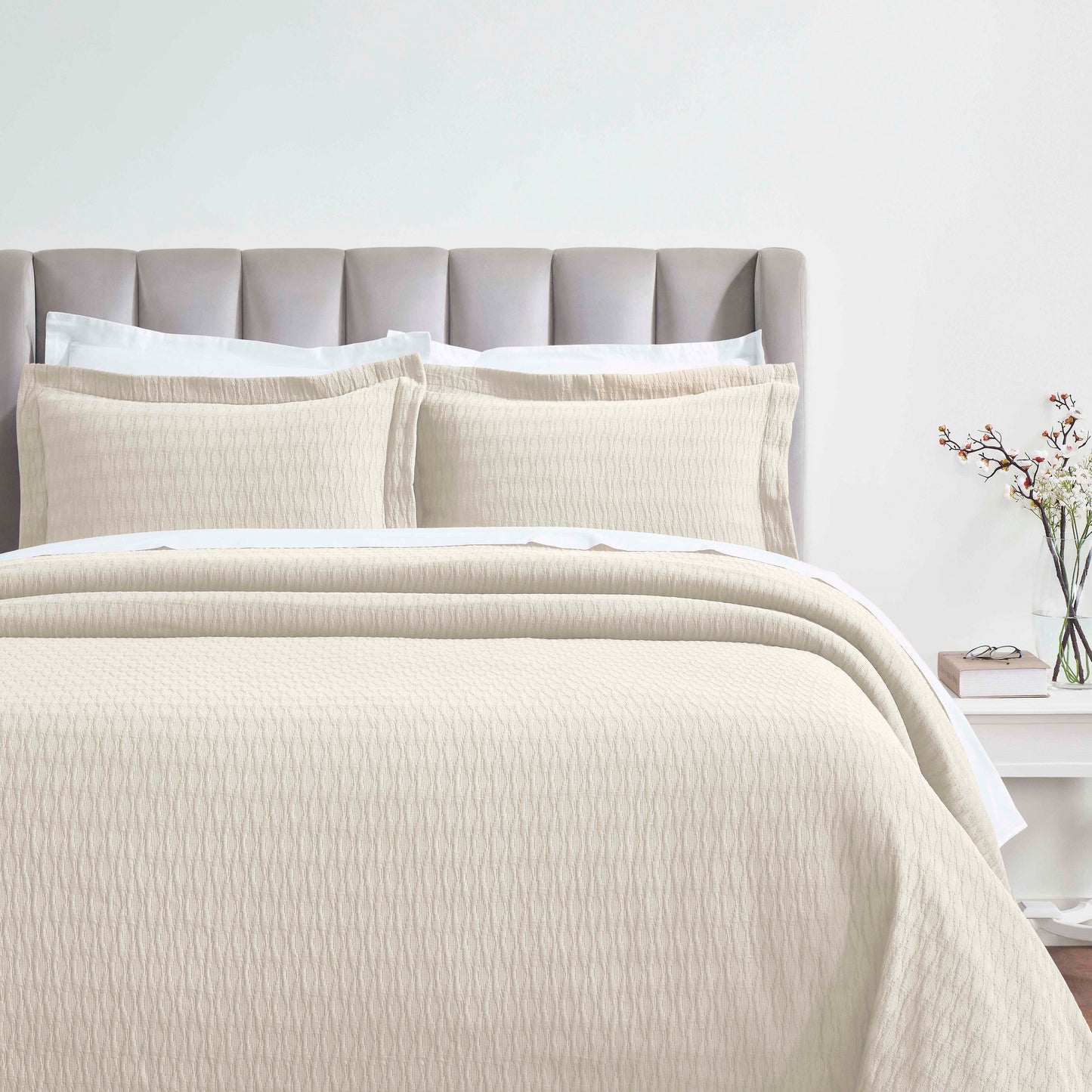 Superior Calvert Cotton Matelasse Weave Diamond Lattice Bedspread Set