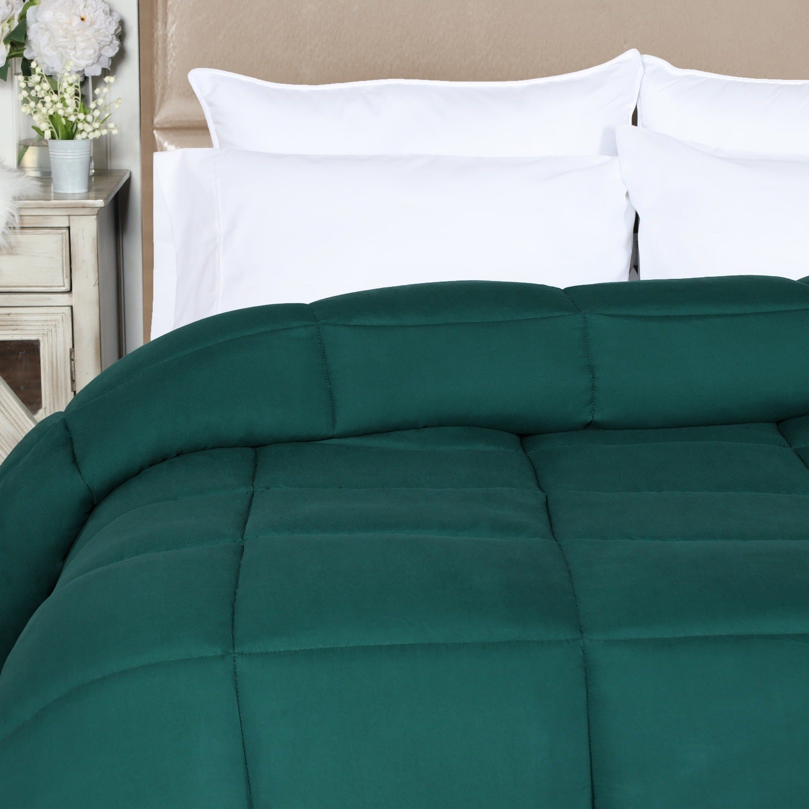 Superior Solid All Season Down Alternative Microfiber Comforter - Hunter Green