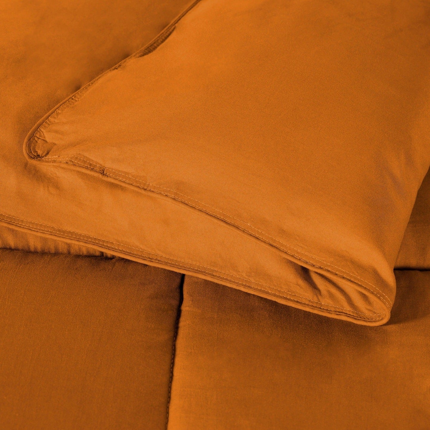  Superior Solid All Season Down Alternative Microfiber Comforter - Dusty Orange