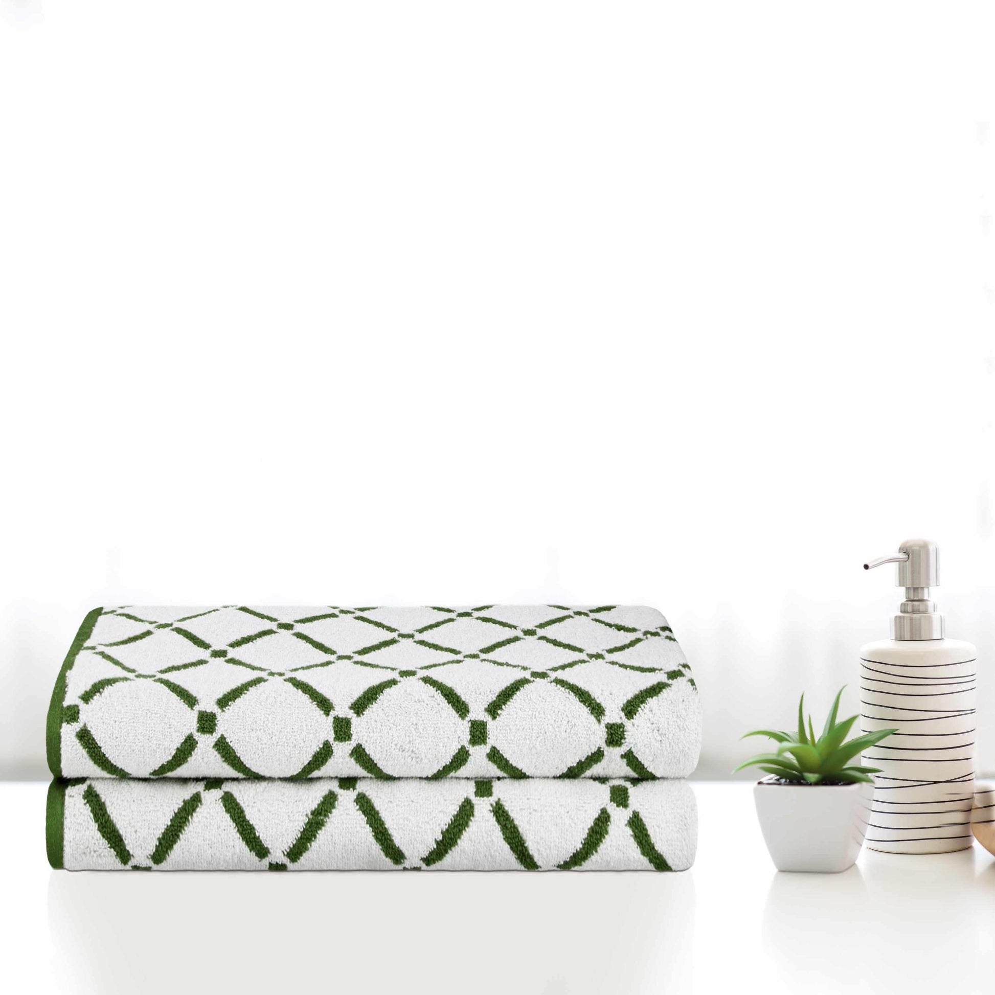 Reversible Diamond Cotton 2-Piece Bath Towel Set -  Hunter Green/Cream