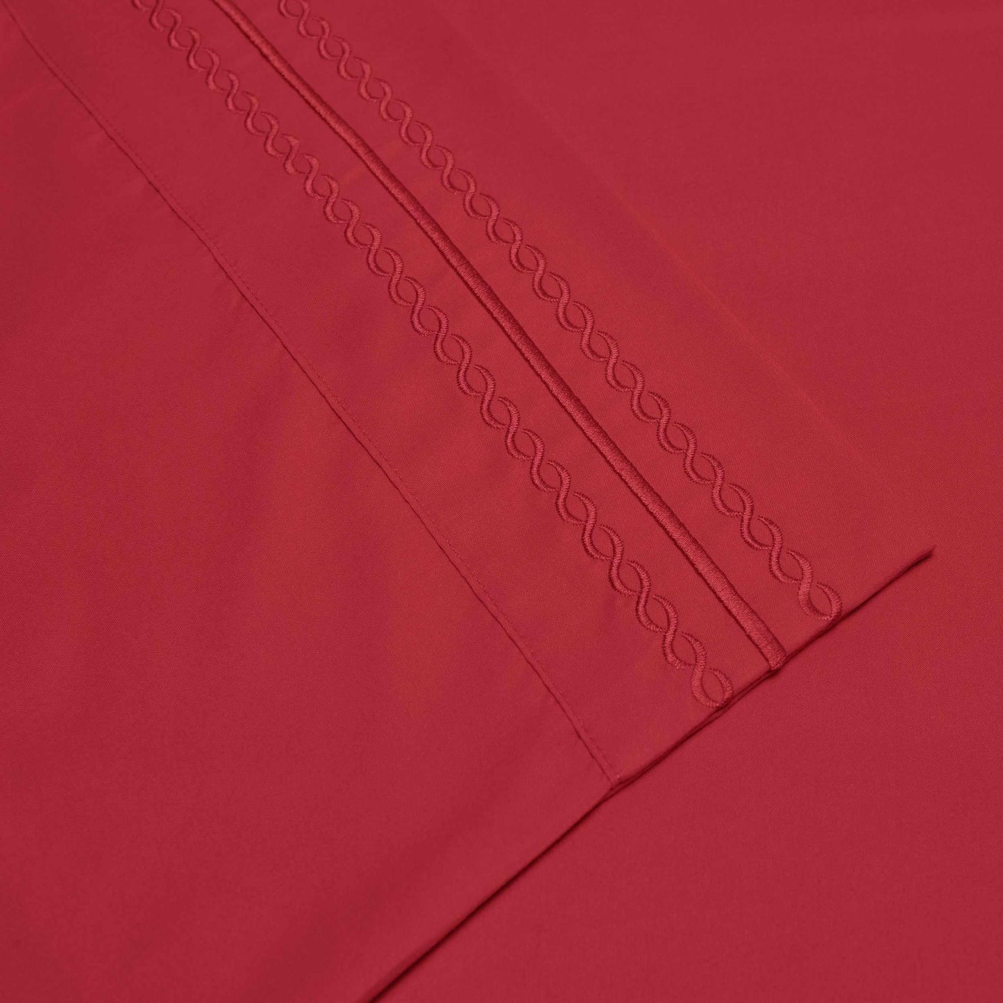  Microfiber Wrinkle Resistant and Breathable Solid Infinity Embroidery Pillowcase Set - Red