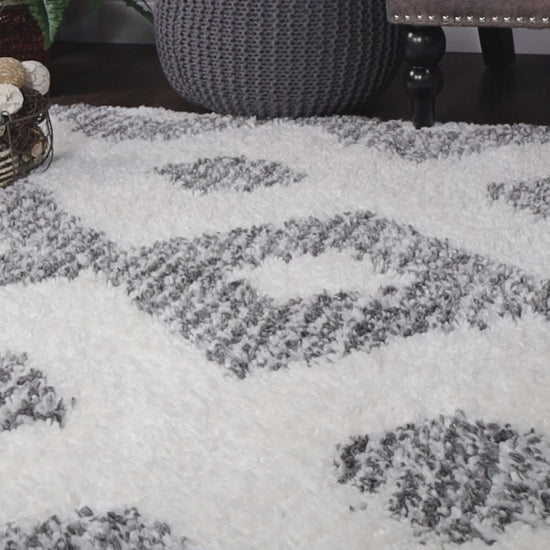 Superior Bohemian Geometric Indoor Plush Shag Area Rug with Tassels - Black-Cream