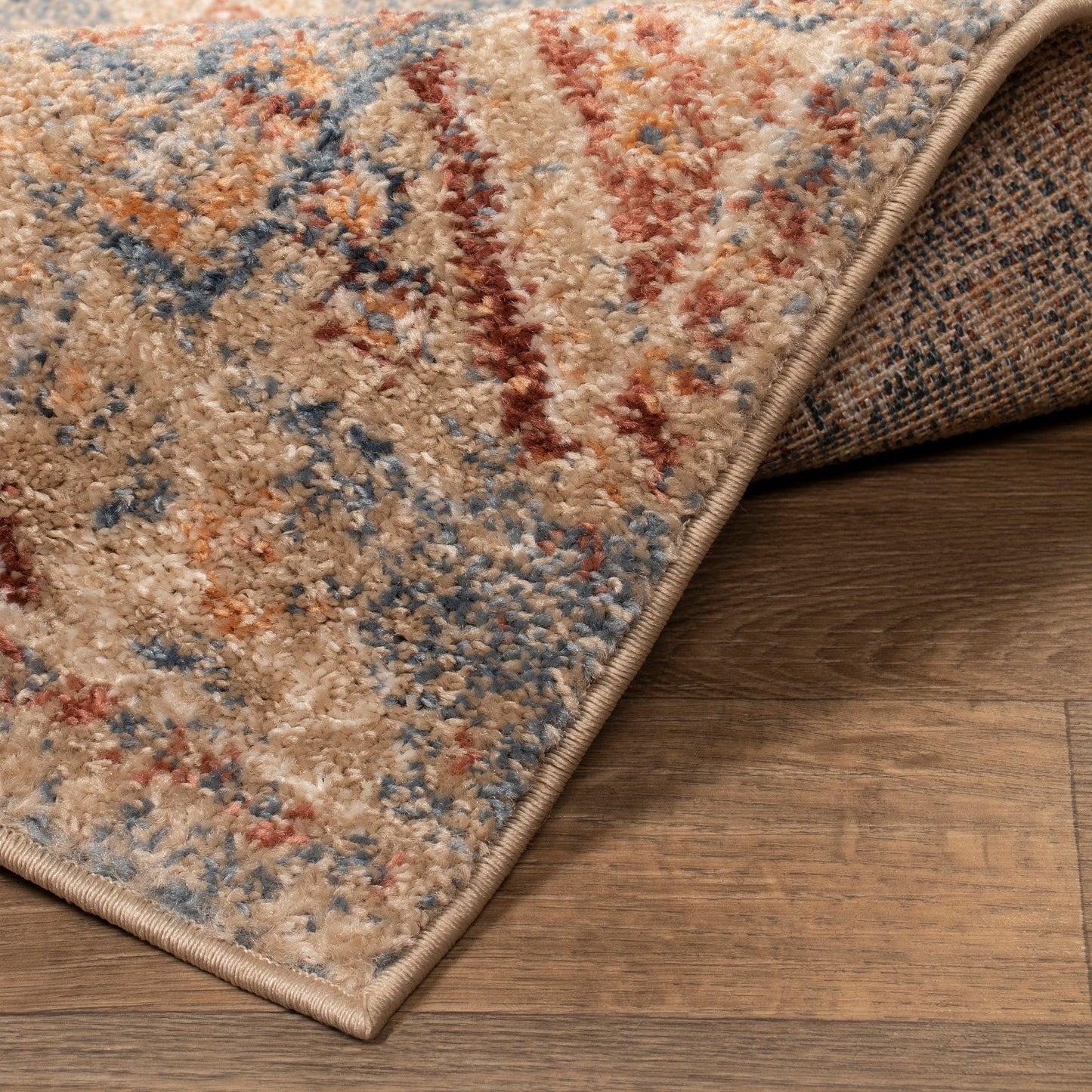 Superior Tyias Vintage Distressed Geometric Patchwork Medallion Indoor Area Rug